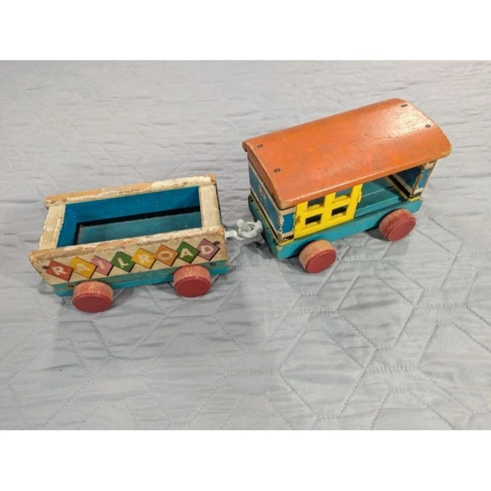 Vintage Fisher Price Wooden Train Cars Railroad Gondola Caboose Toy Set